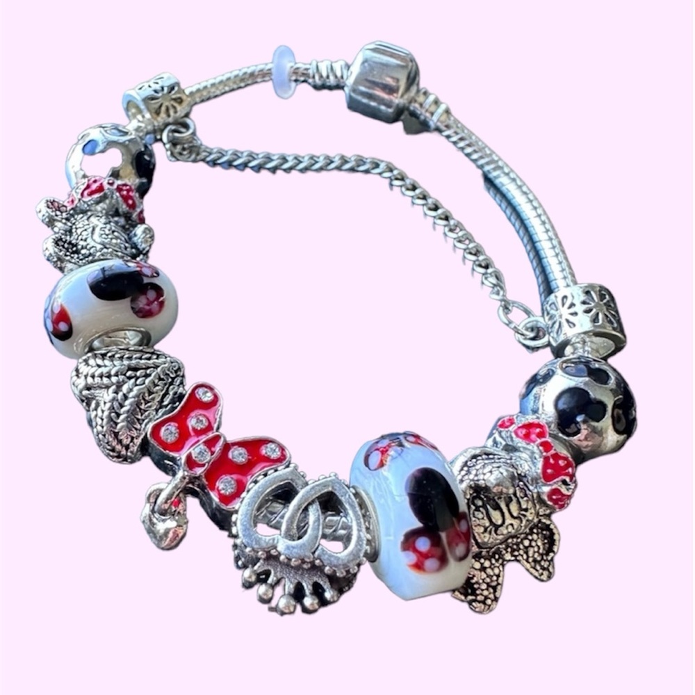 MICKEY & MINNIE  LOVE YOU Charms GIFT  Bracelet With Free Gift Box